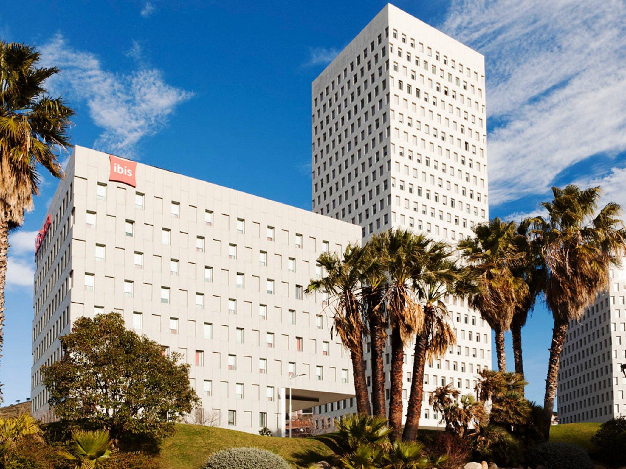 Ibis Barcelona Santa Coloma Hotel Santa Coloma de Gramanet Eksteriør billede